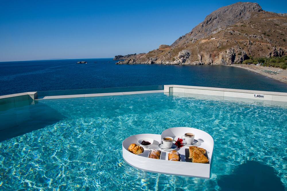 Photo of Outdoor in Souda