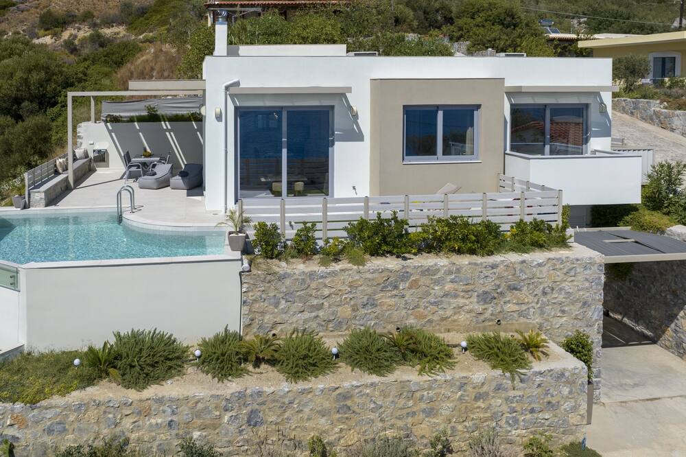 Photo of Outdoor in Souda