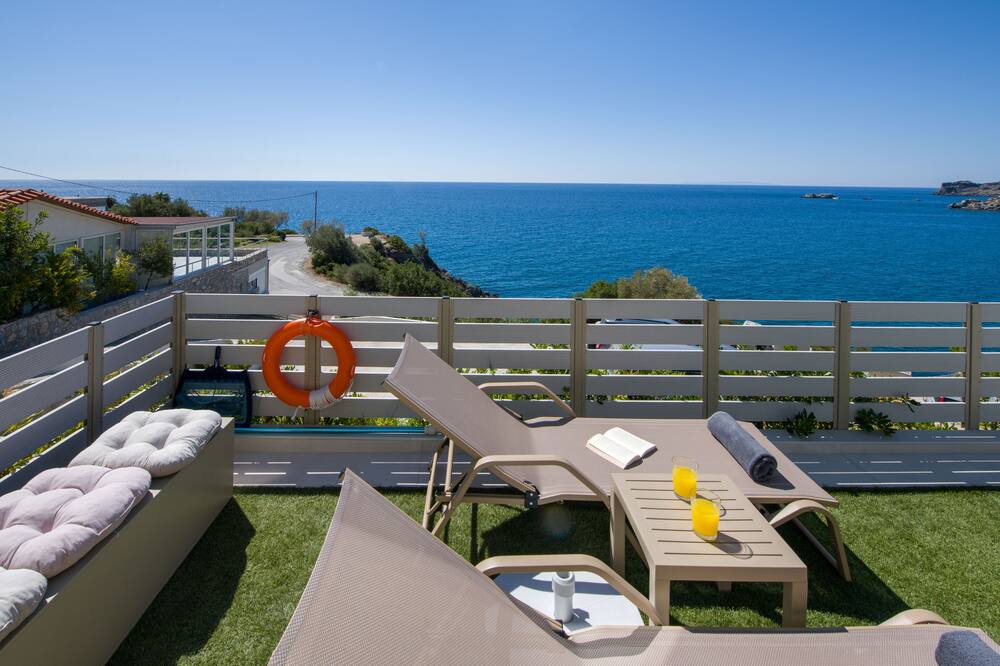 Photo of Outdoor in Souda