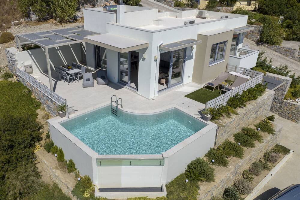 Photo of Outdoor in Souda