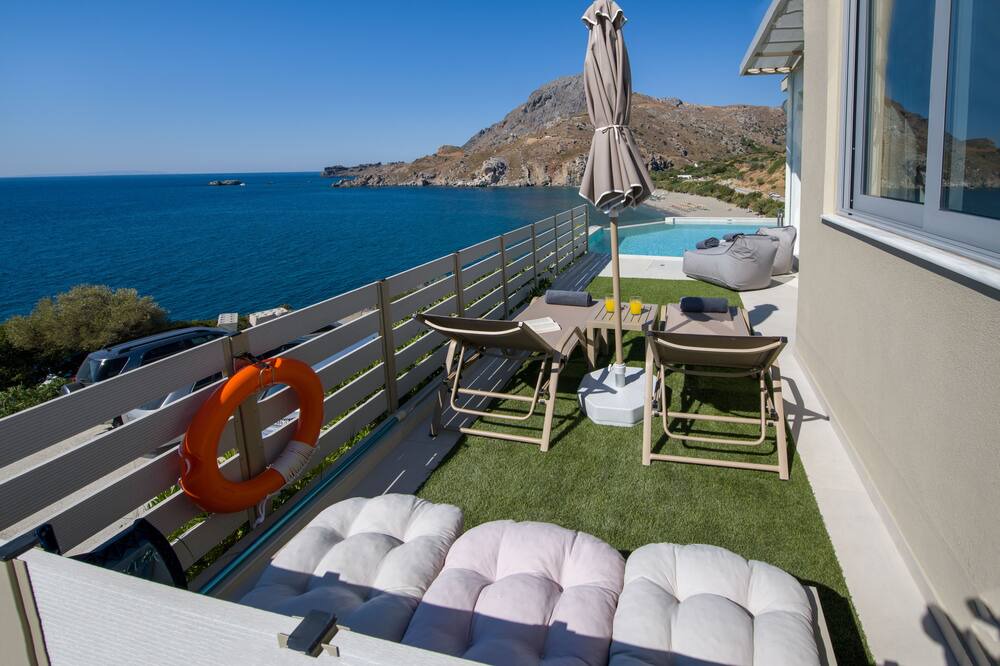 Photo of Outdoor in Souda