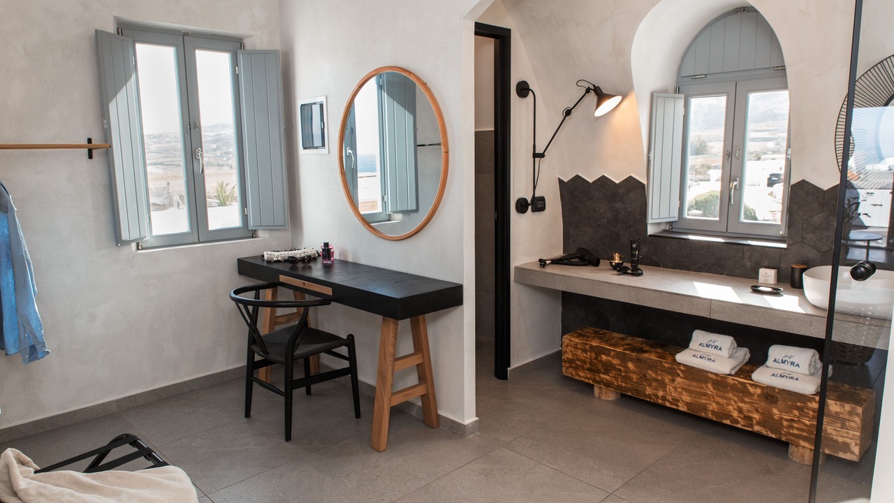 Photo of Bathroom in Kamari