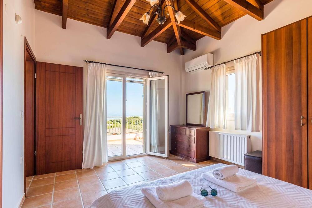 Photo of Bedroom in Kavallos