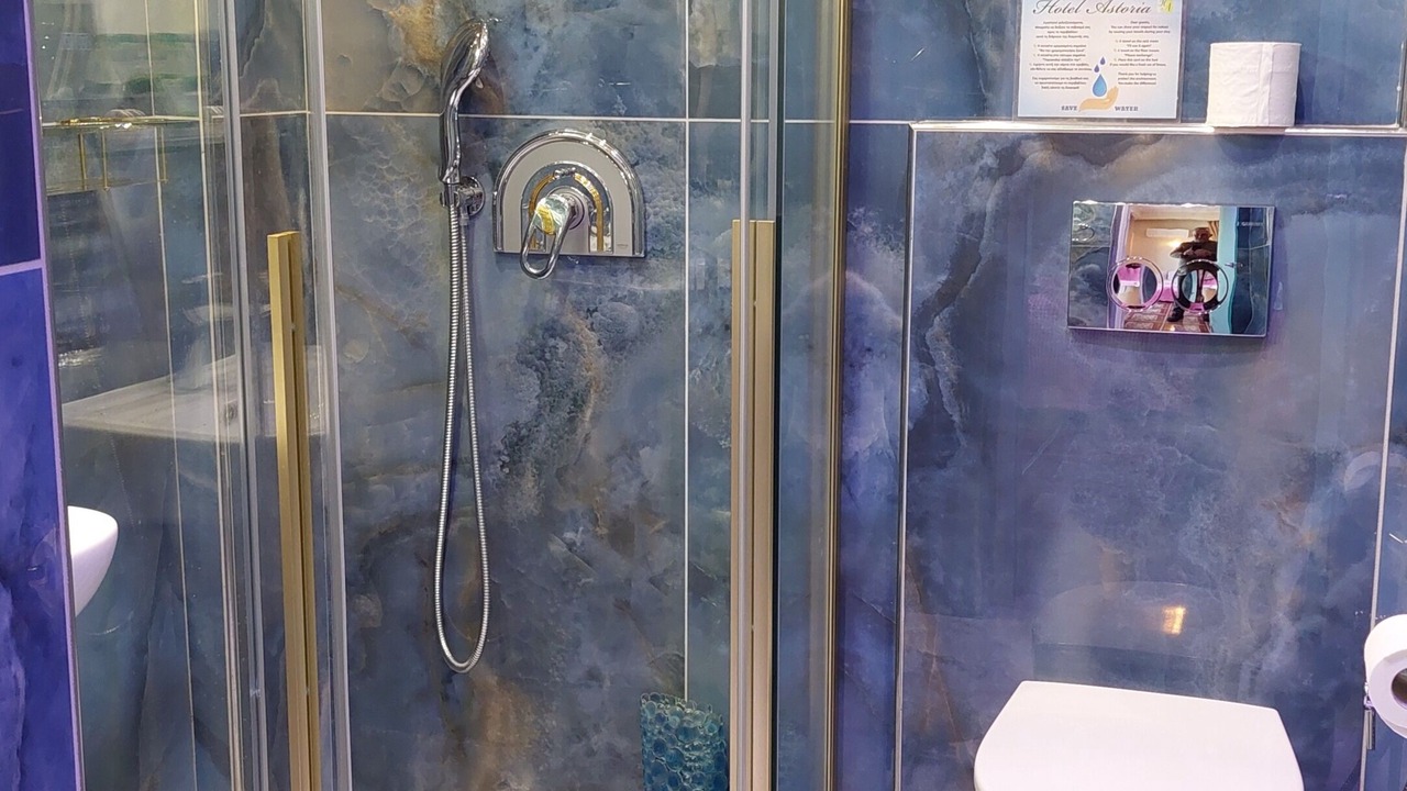 Photo of Bathroom in Igoumenitsa