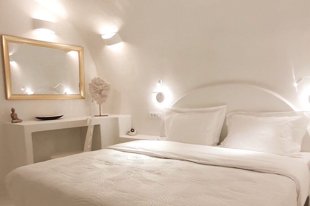 Photo of Bedroom in Karterados