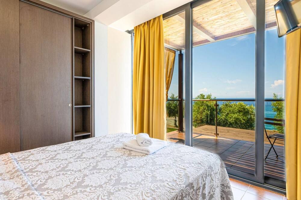 Photo of Bedroom in Nea Moudania