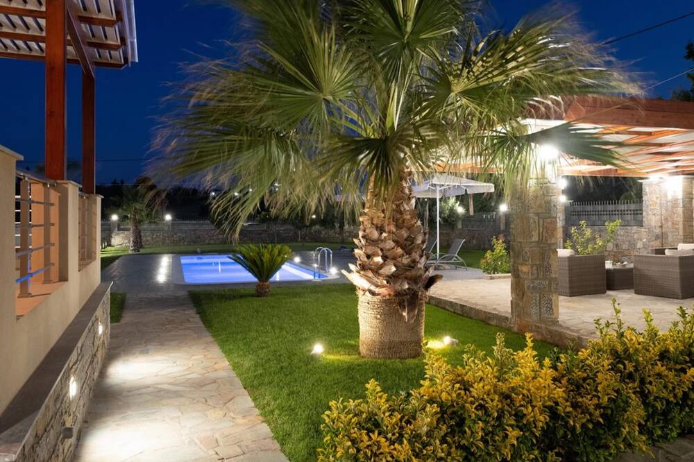 Photo of Outdoor in Malevizi