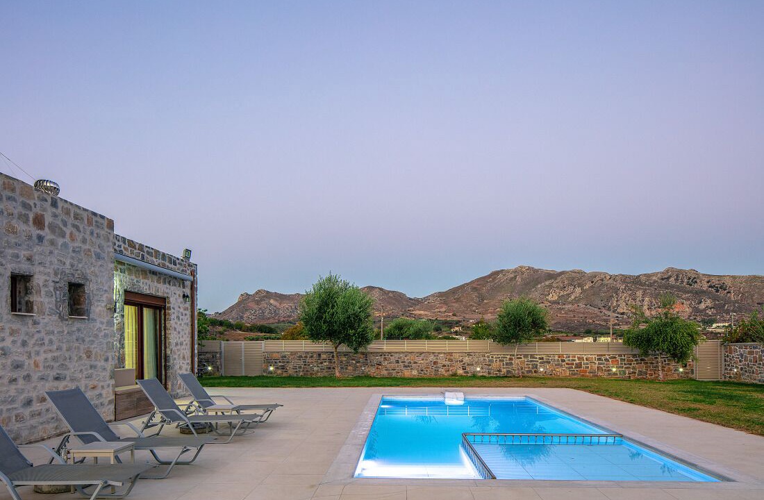 Photo of Outdoor in Monopari