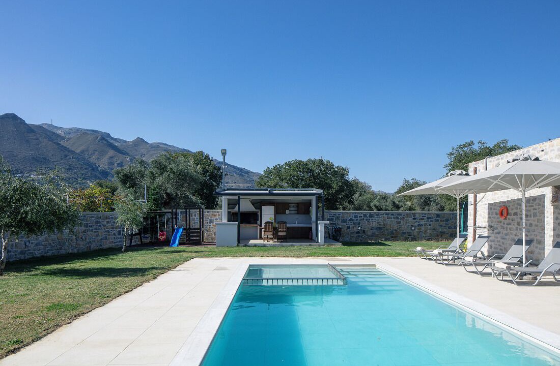 Photo of Outdoor in Monopari