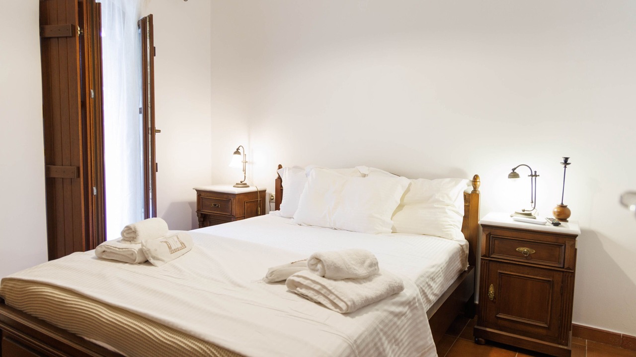Photo of Bedroom in Omales
