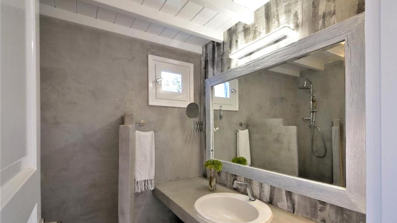 Photo of Bathroom in Kalafatis