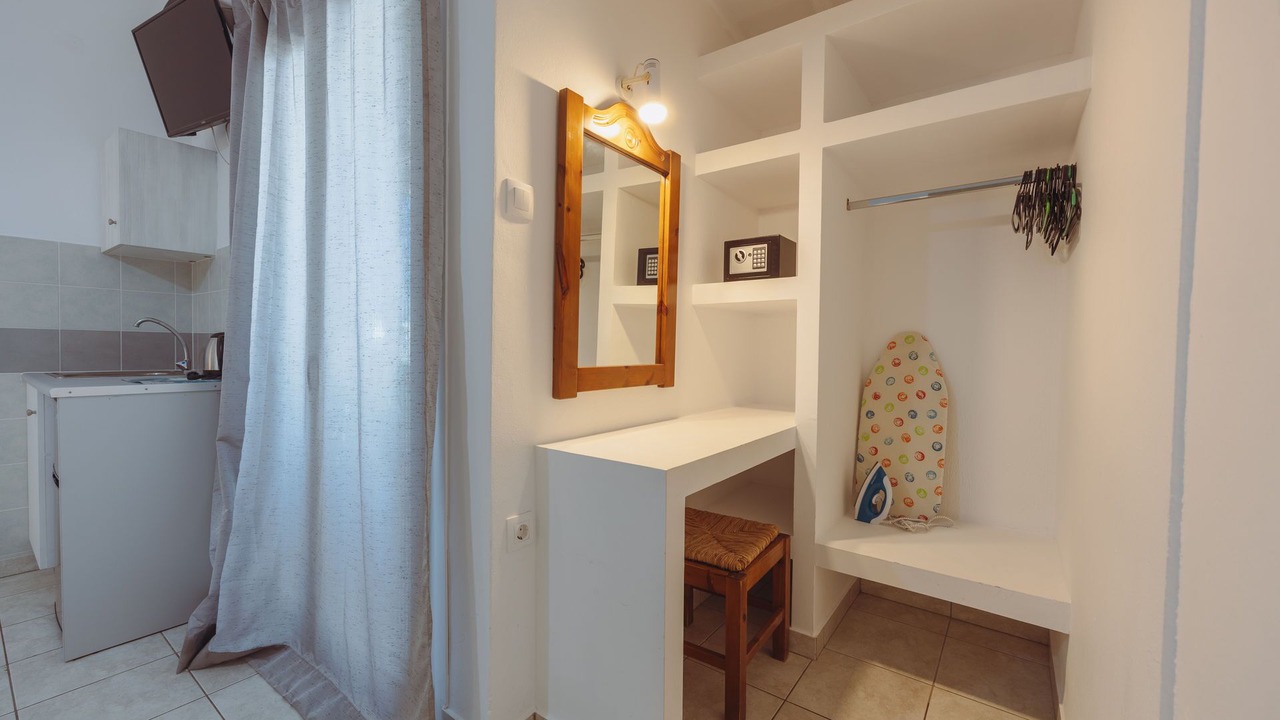 Photo of Bedroom in Antiparos
