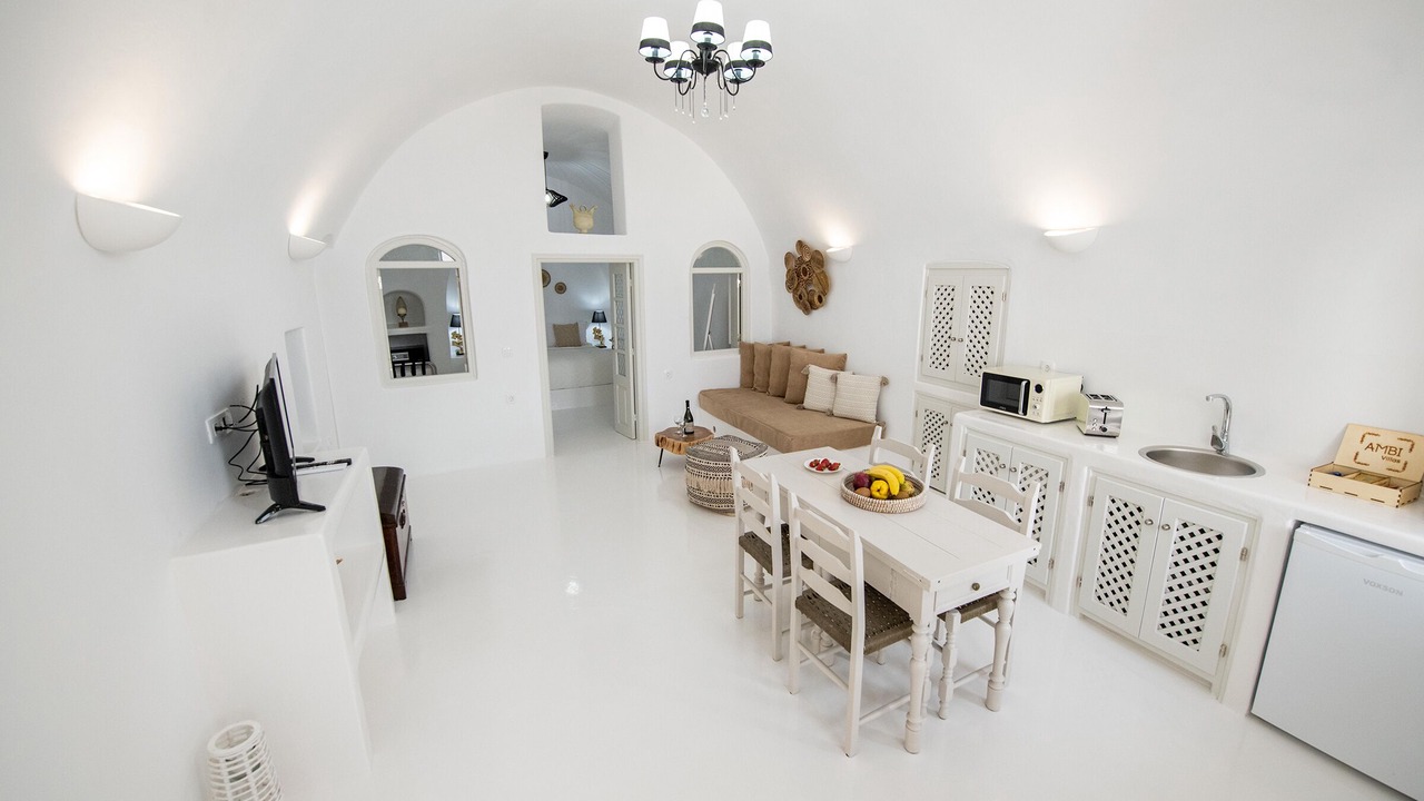Photo of Others in Oia