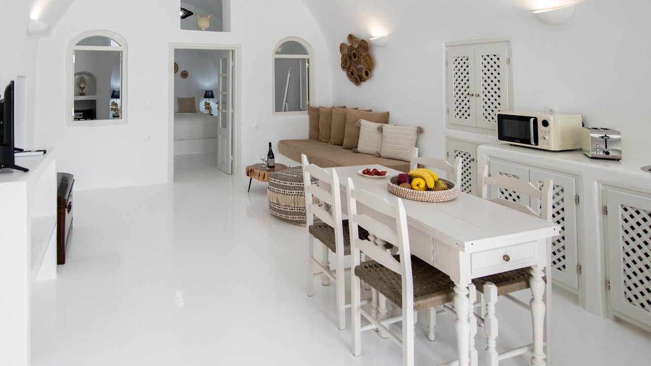Photo of Bedroom in Oia