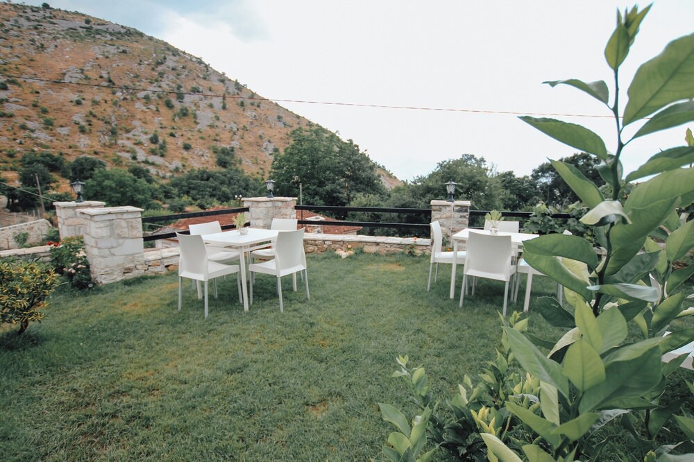 Photo of Outdoor in Lazarat