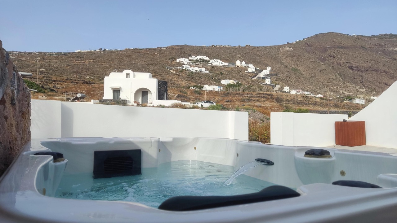 Photo of Outdoor in Exo Gialos