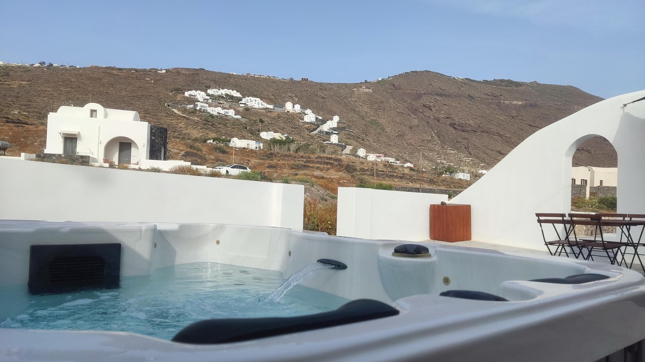 Photo of Outdoor in Exo Gialos