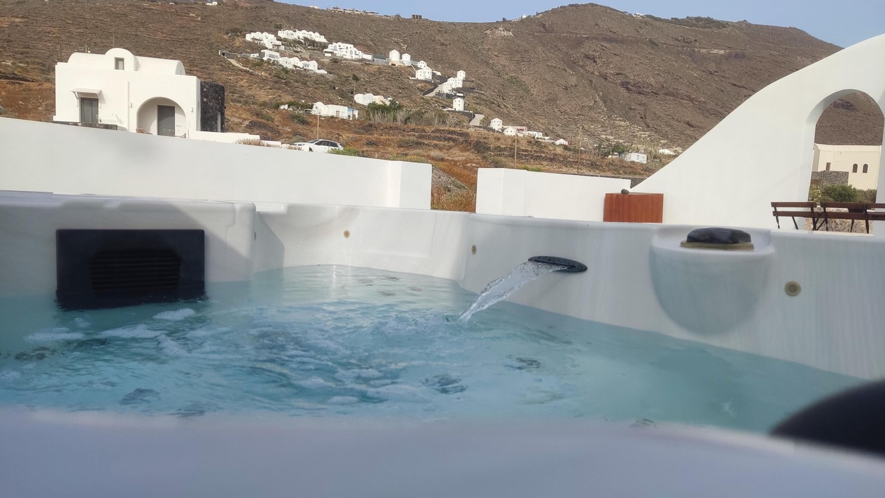 Photo of Outdoor in Exo Gialos