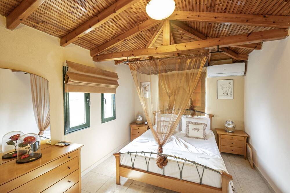Photo of Bedroom in Kassandra