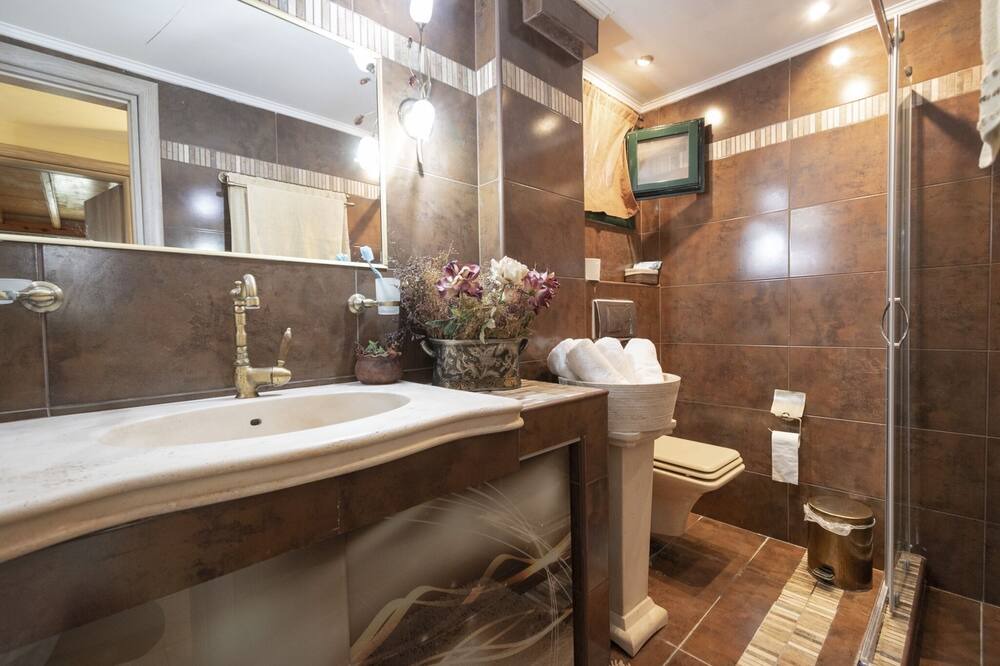 Photo of Bathroom in Kassandra