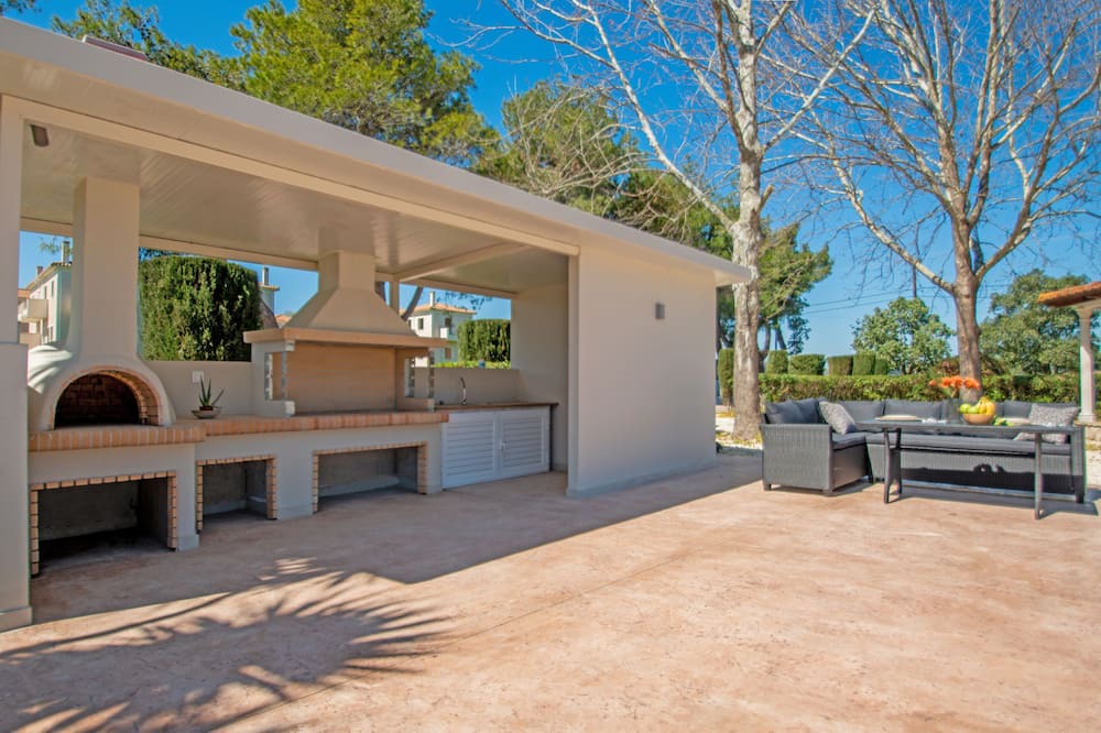 Photo of Patio Balcony in Ayios Kirikos
