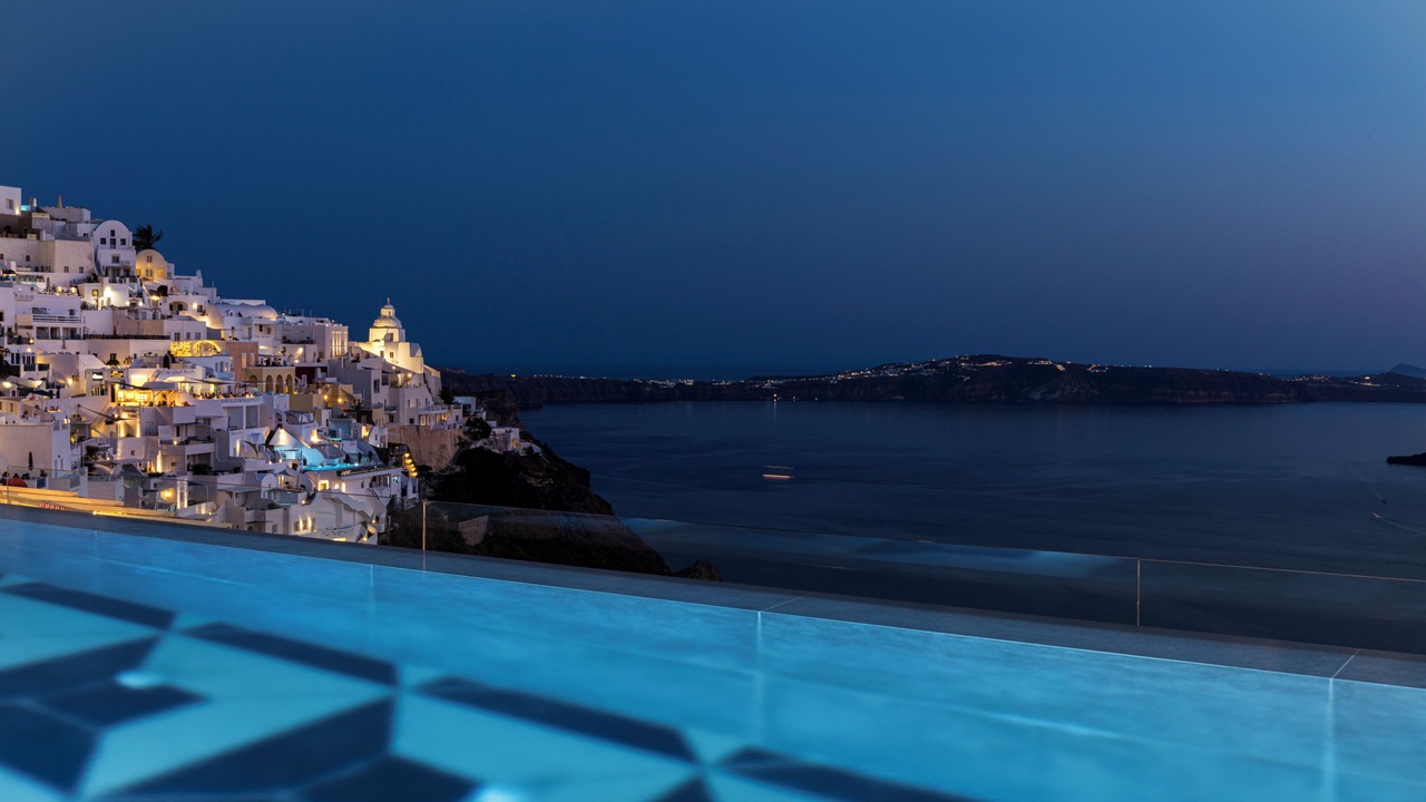 Photo of Bedroom in Fira