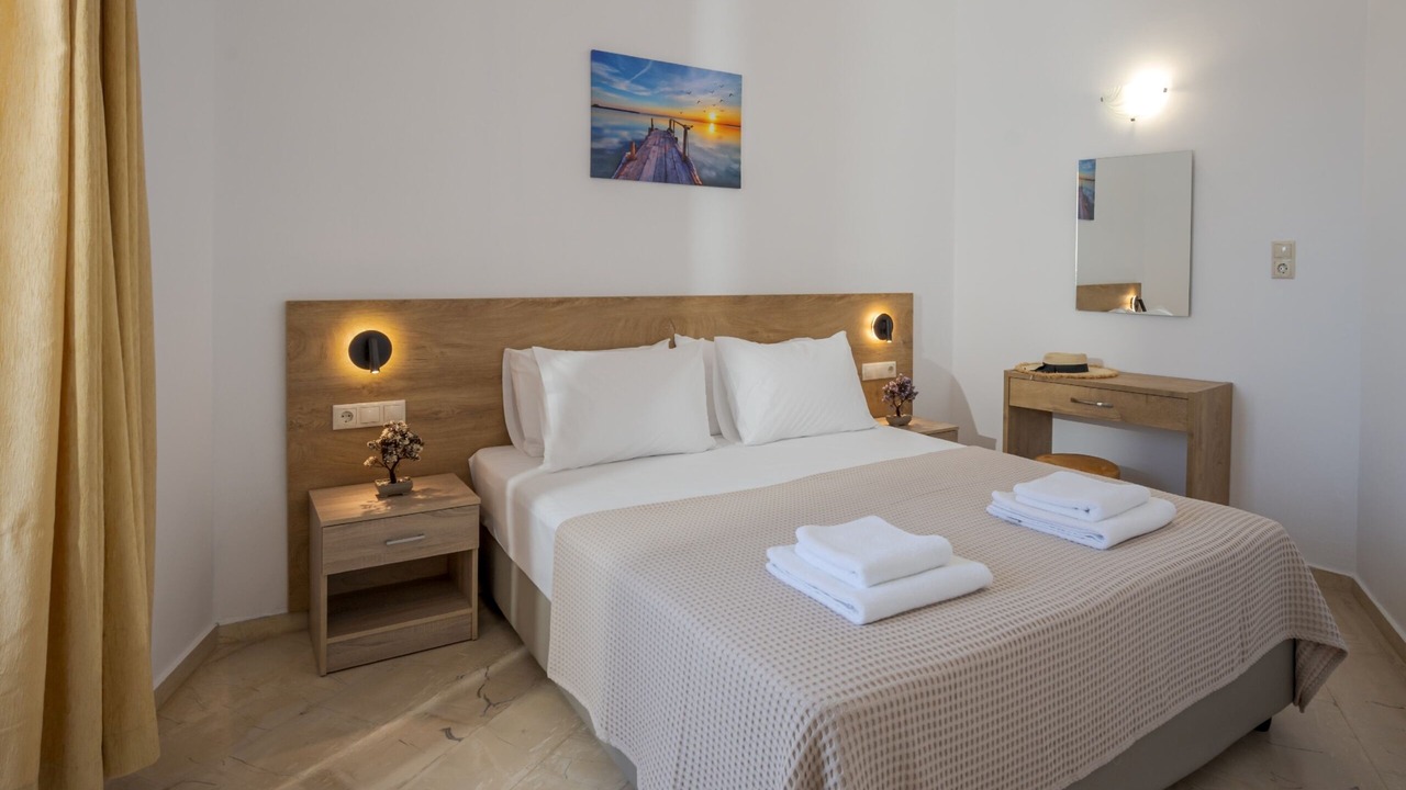 Photo of Bedroom in Malia