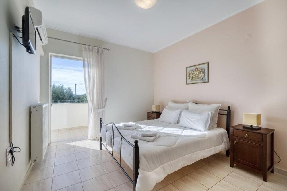 Photo of Bedroom in Stavromenos