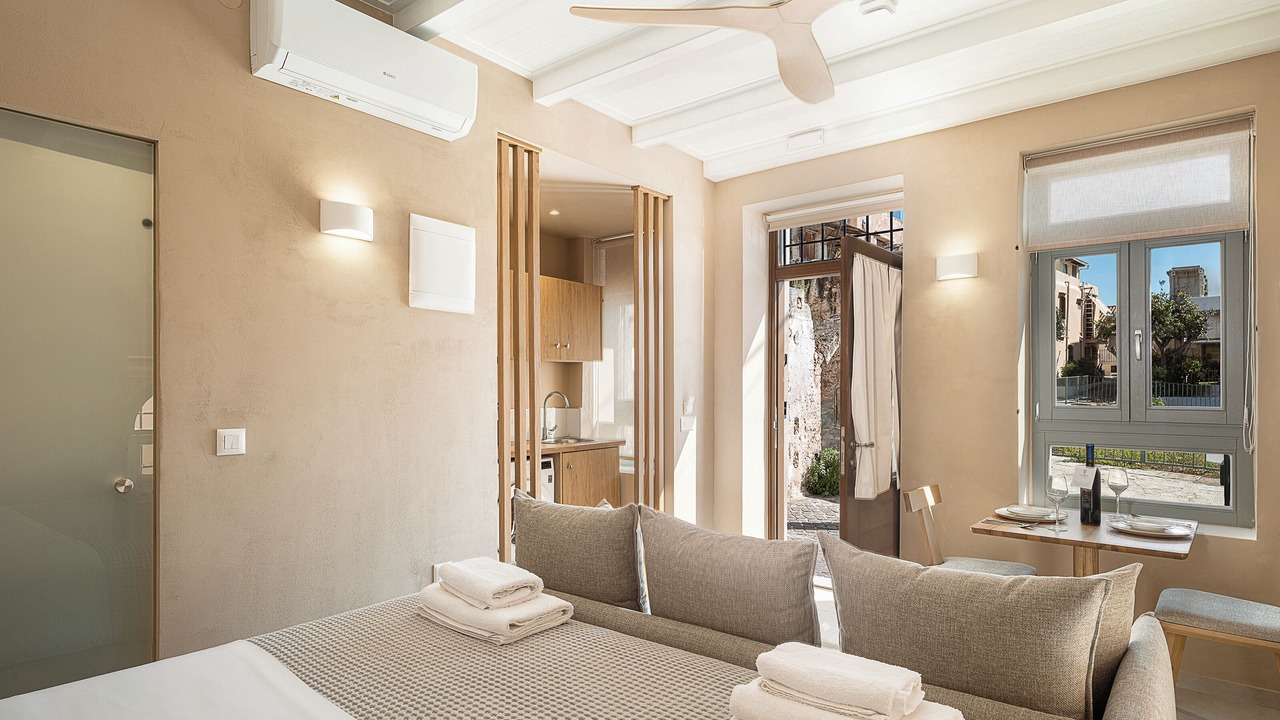 Photo of Bedroom in Chania Old City