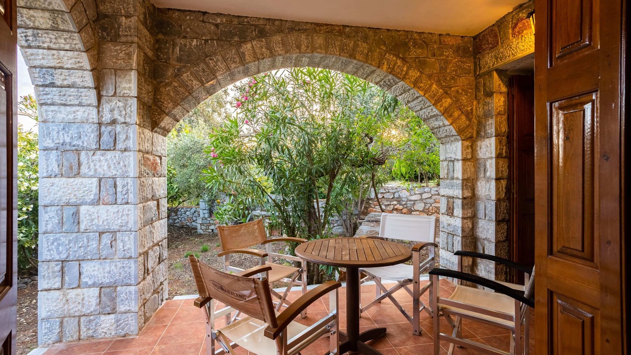 Photo of Patio Balcony in Lefktron