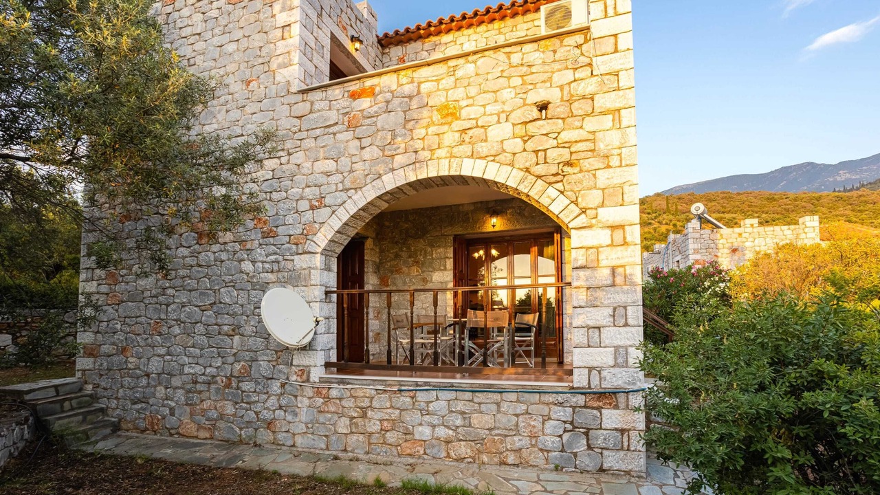 Photo of Outdoor in Lefktron