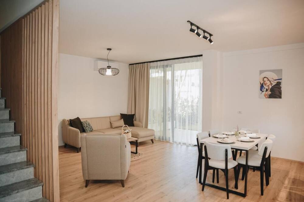 Photo of Livingroom in Ishem