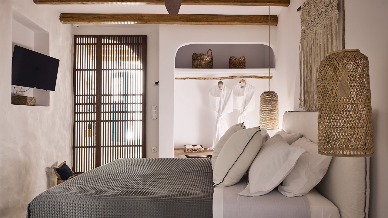 Photo of Bedroom in Ermoupoli