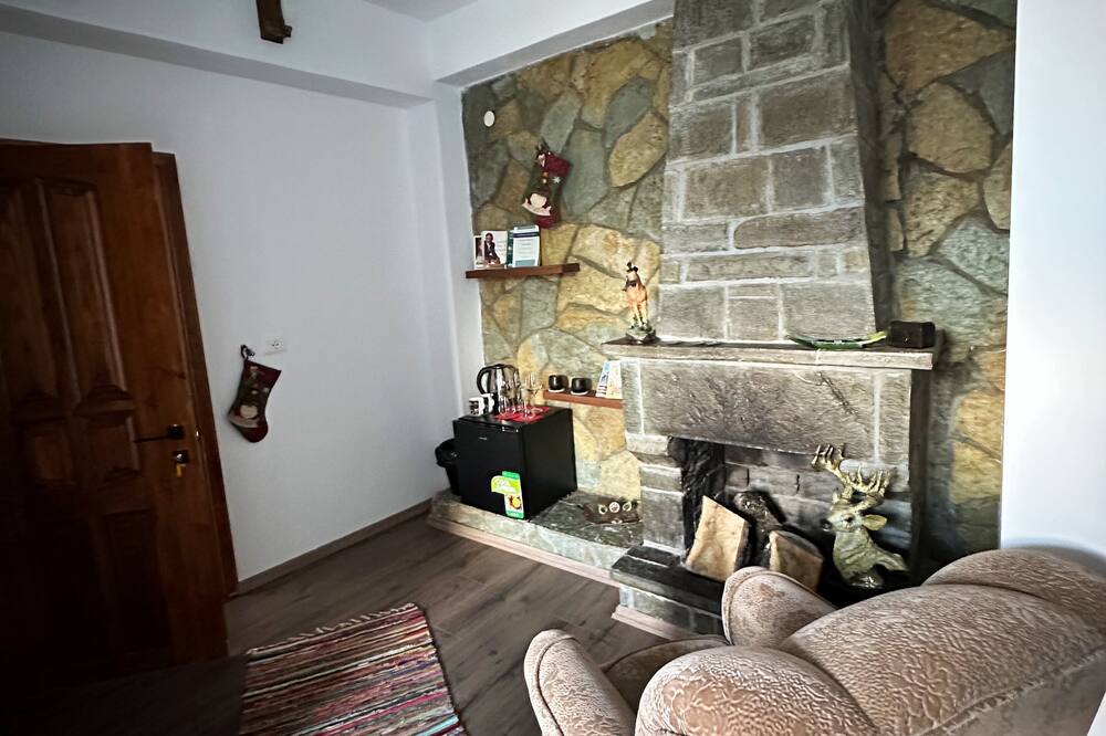Photo of Livingroom in Permet