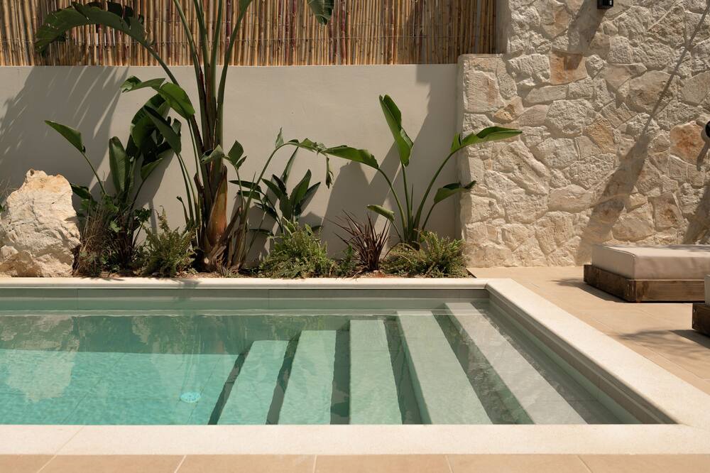 Photo of Outdoor in Gerani