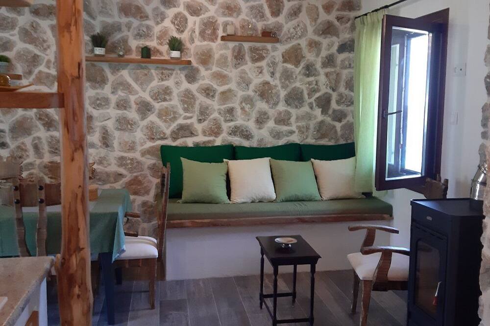 Photo of Livingroom in Zagora-Mouresi