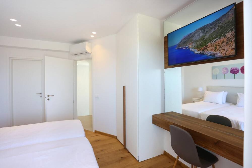 Photo of Bedroom in Gournai