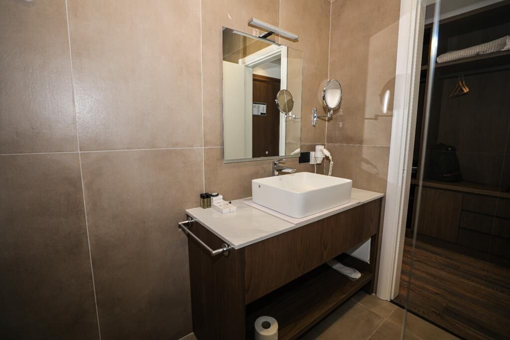 Photo of Bathroom in Dhermi
