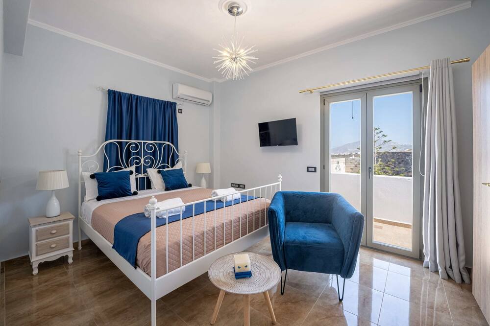 Photo of Bedroom in Vourvoulos