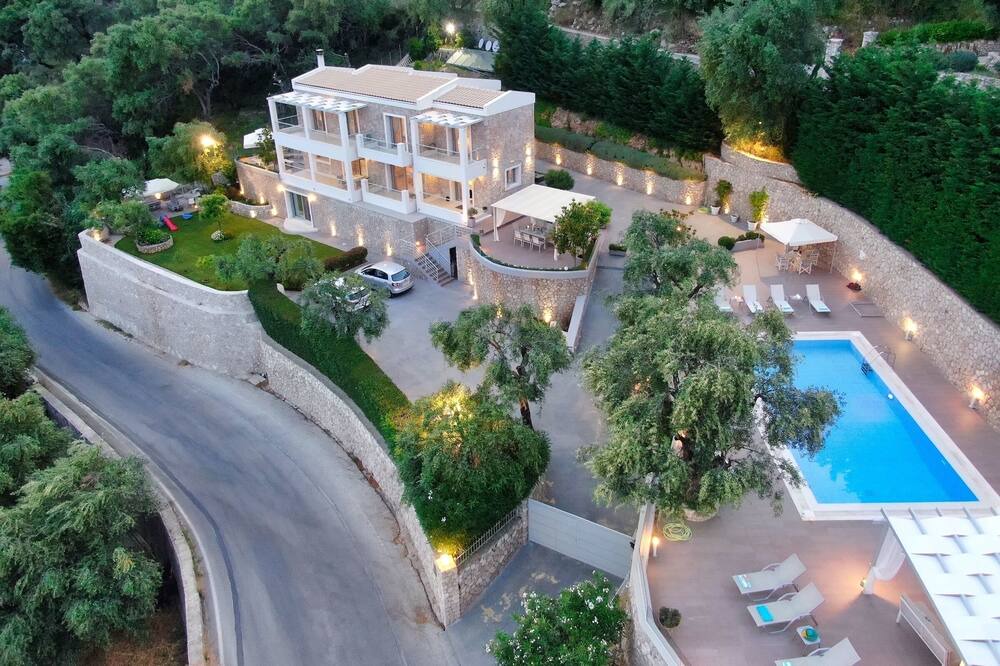 Photo of Outdoor in Spartylas
