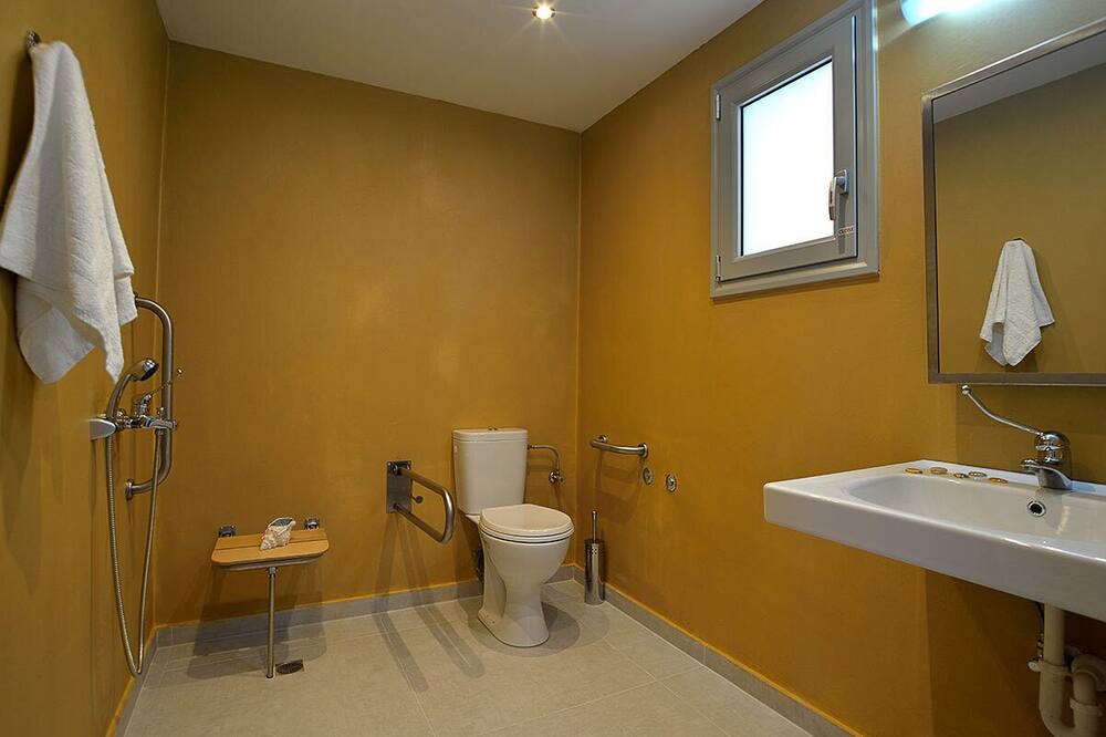 Photo of Bathroom in Spartylas