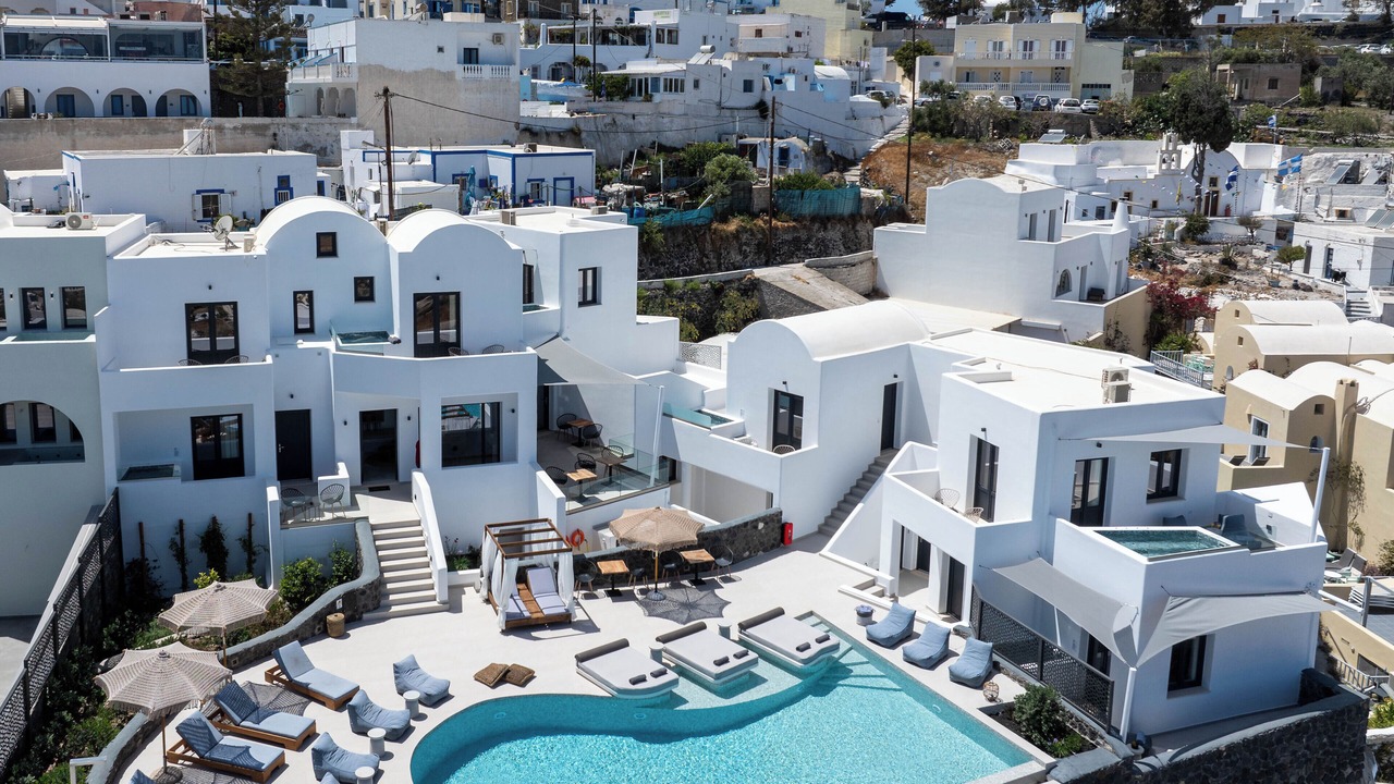 Photo of Outdoor in Fira