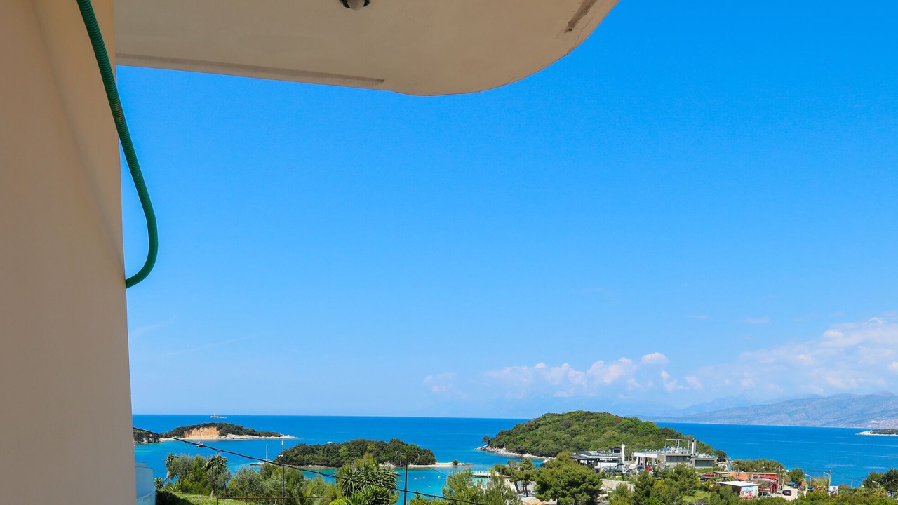 Photo of Patio Balcony in Ksamil