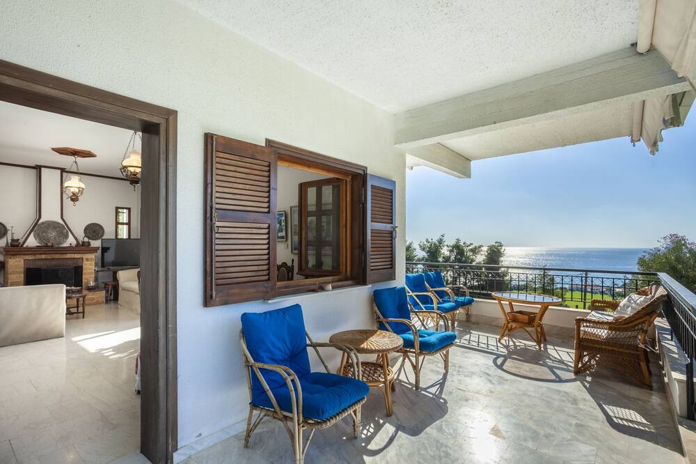 Photo of Patio Balcony in Kassandra