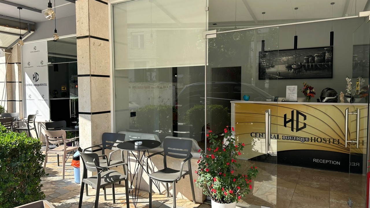 Photo of Outdoor in Qender