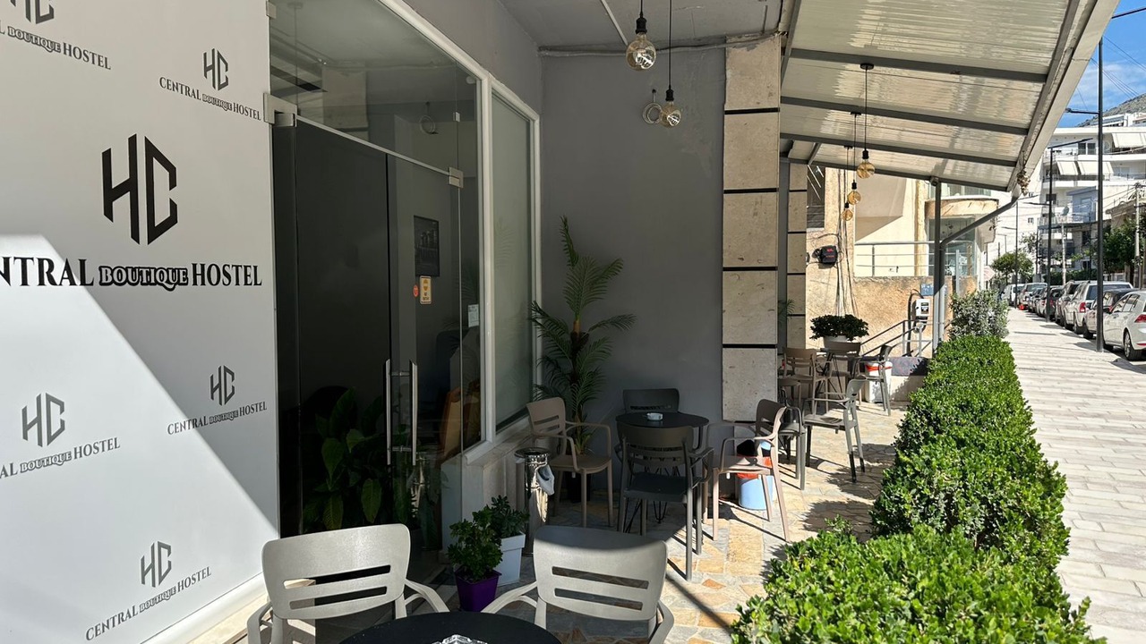Photo of Outdoor in Qender
