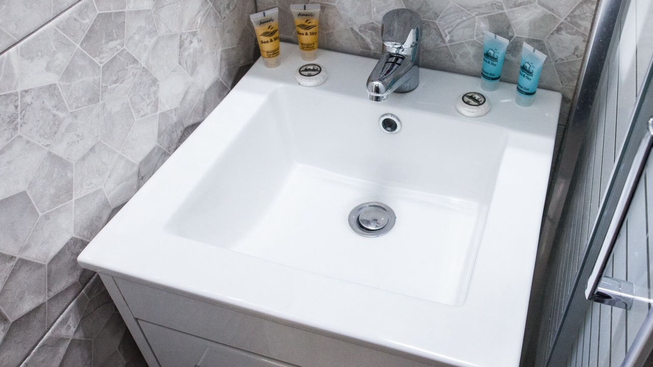 Photo of Bathroom in Galatsi