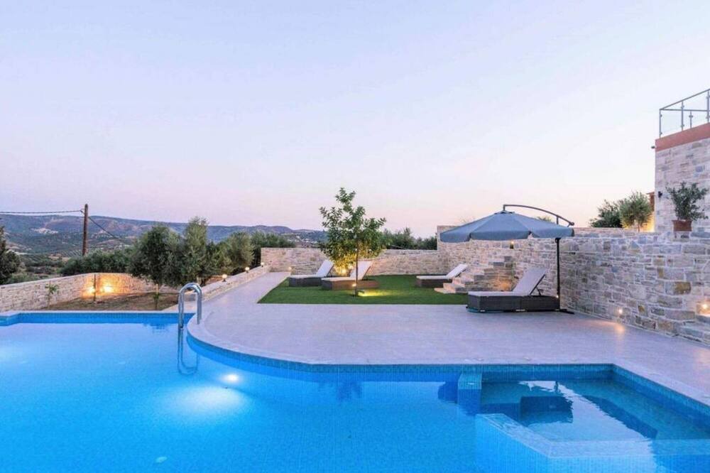 Photo of Outdoor in Kamilari