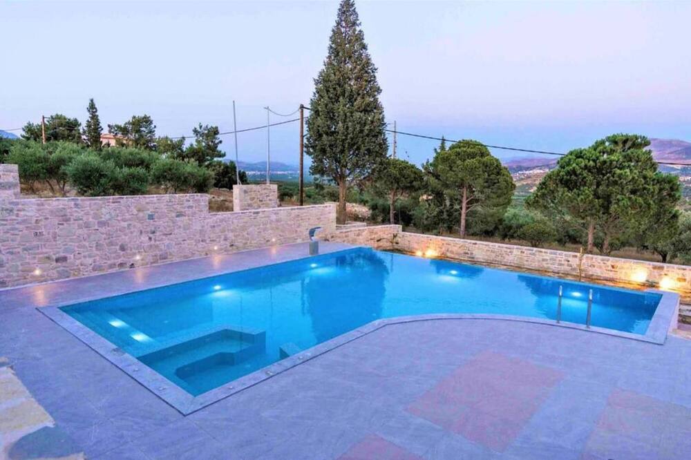 Photo of Outdoor in Kamilari