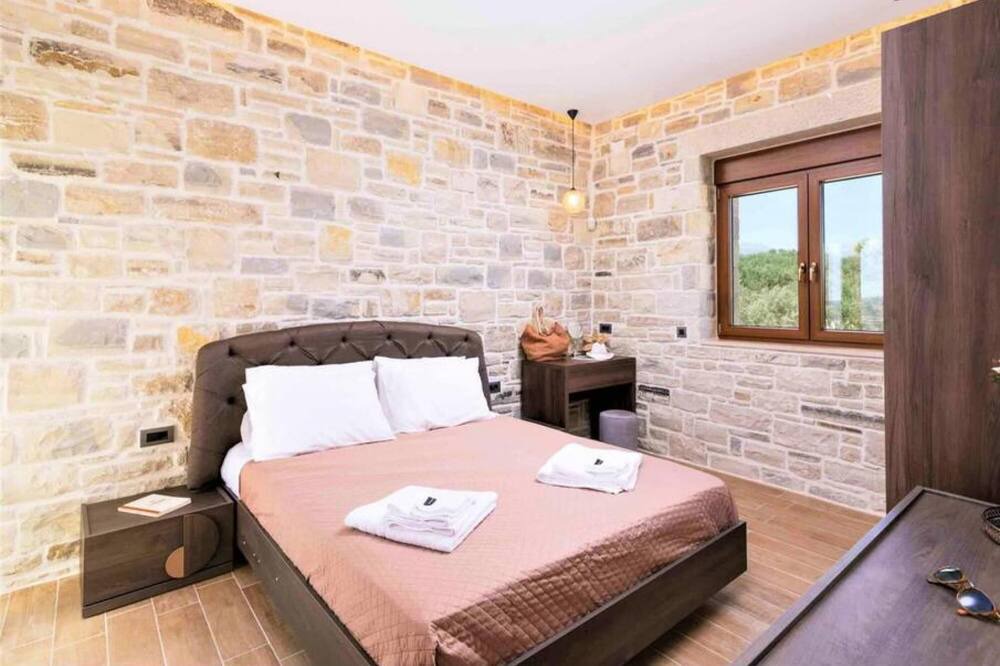 Photo of Bedroom in Kamilari